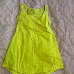 Lululemon neon green tank with built in bra